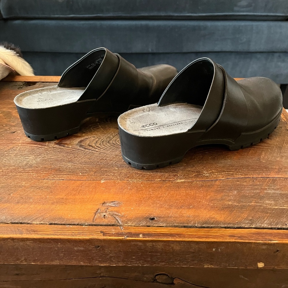 COPY - Ecco Leather Clogs